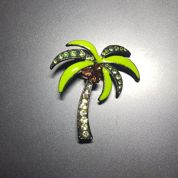 Brooch - Picture 4 of 4